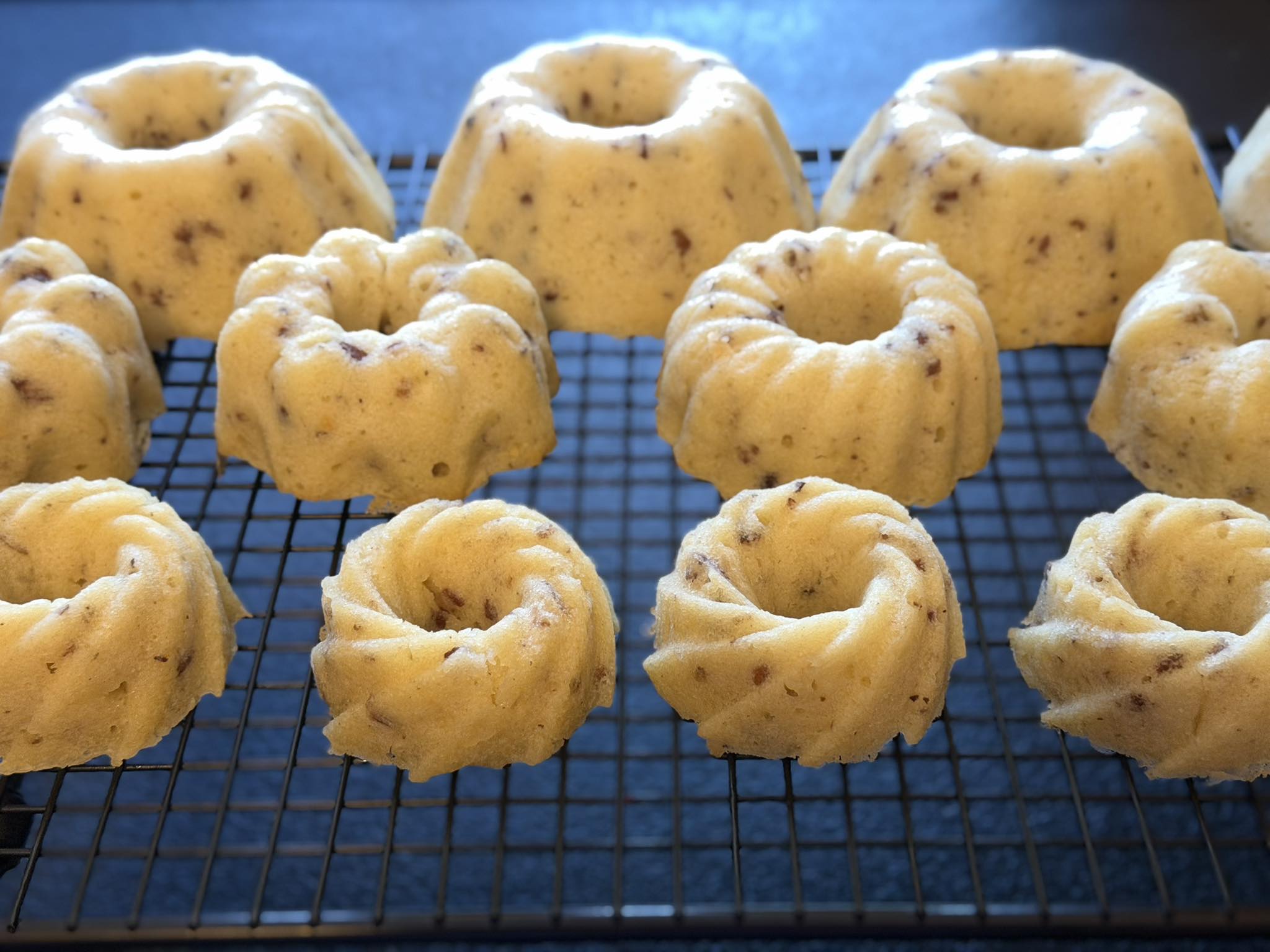 Mini bundt cupcakes