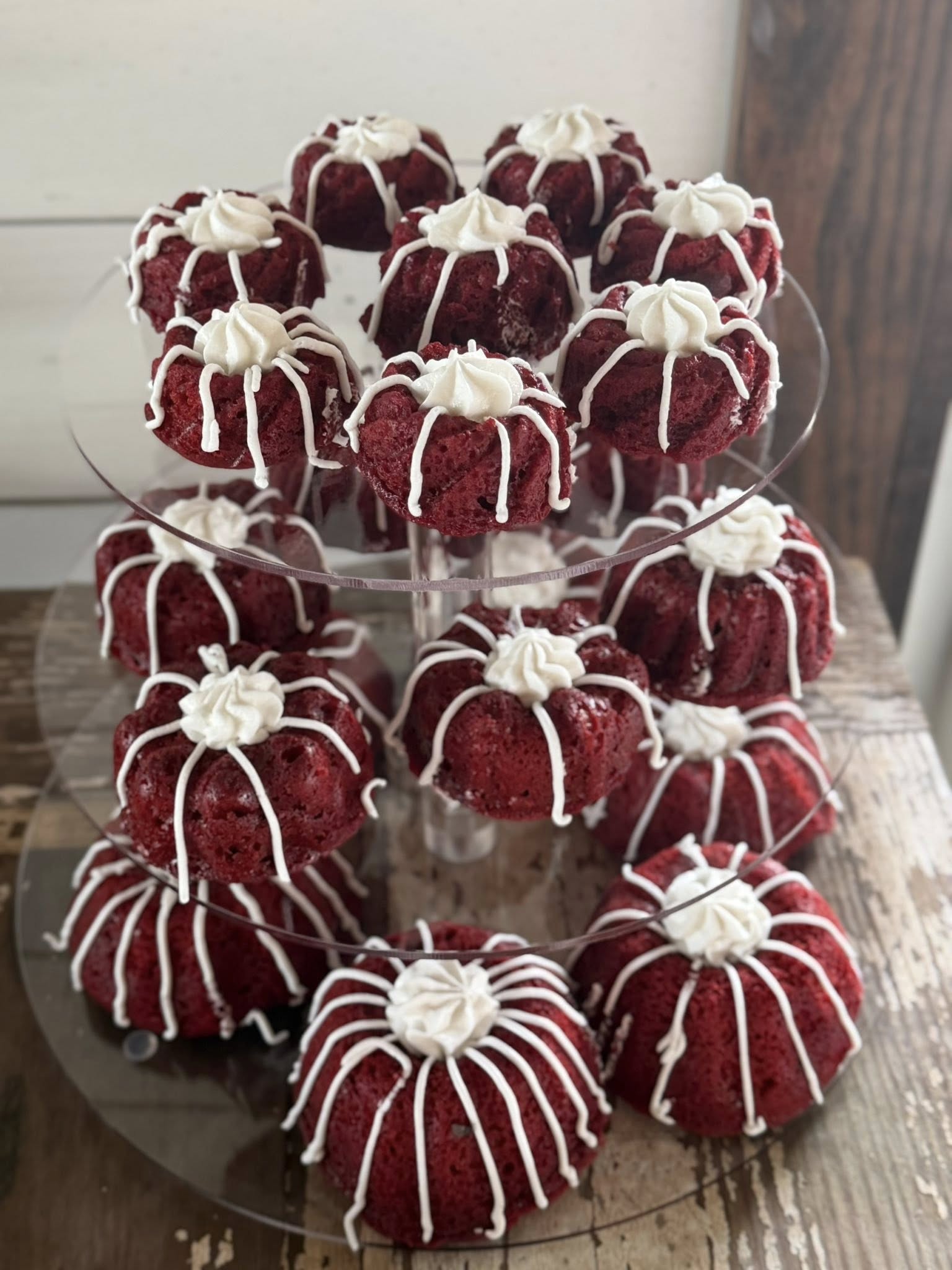 Holmstead Bakehouse mini bundt cakes